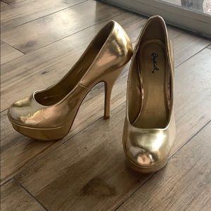 Gold heels